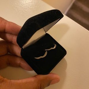 14k White Gold contoured wedding bands